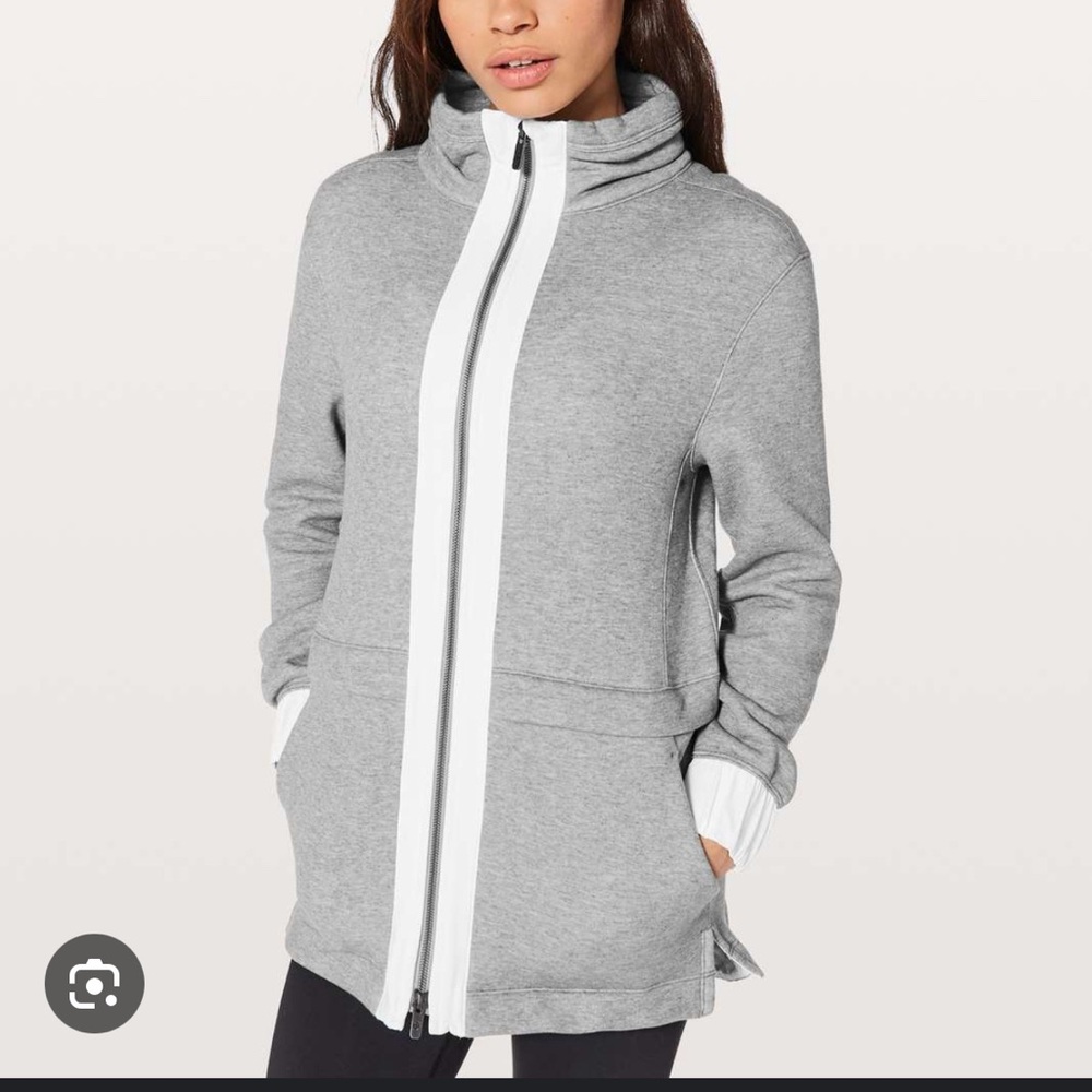 Lululemon Light As Warmth Long Fleece Jacket Grey 8